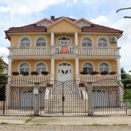 Hotel Casa Monica à Băile Felix Extérieur photo