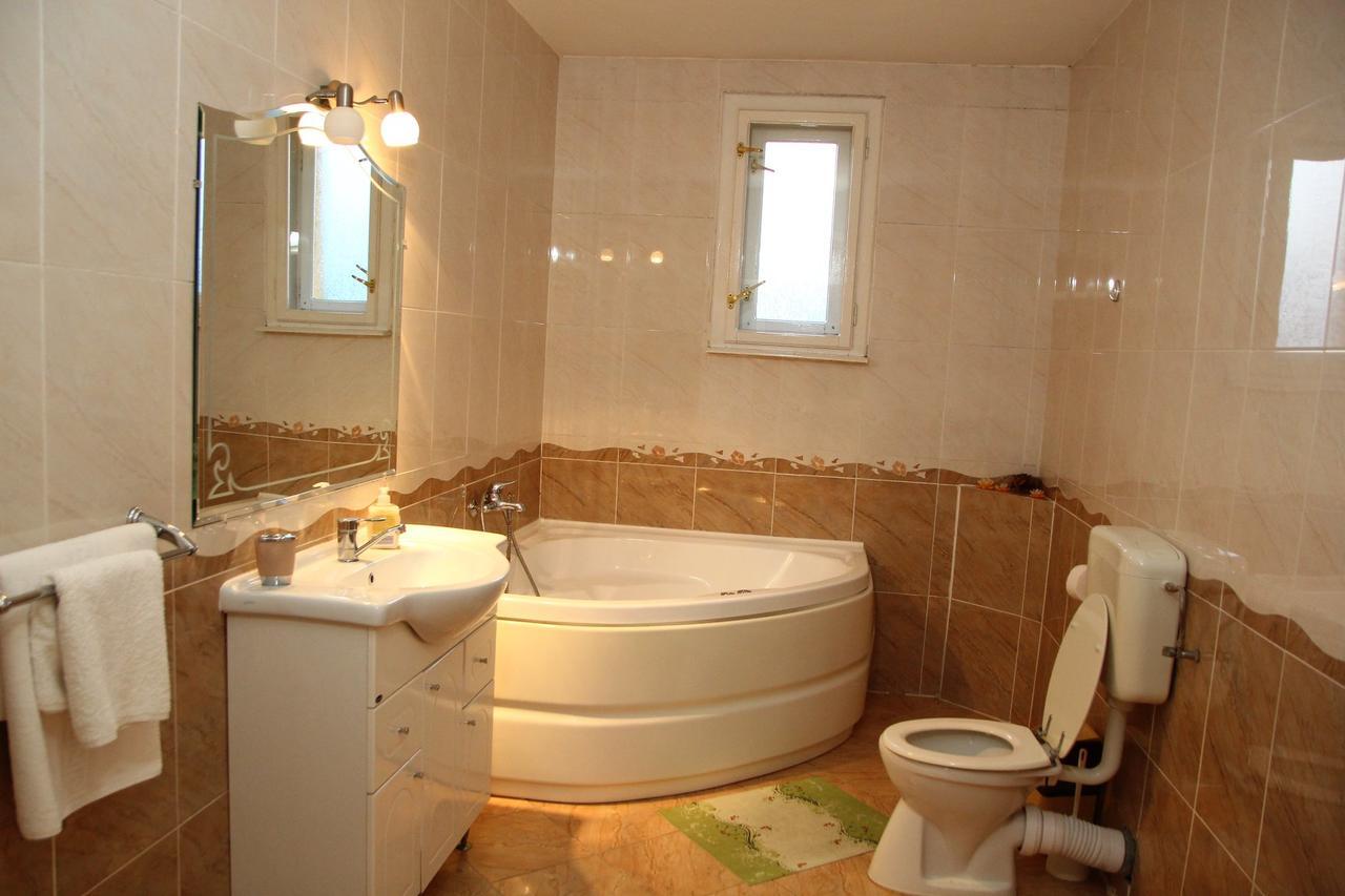 Hotel Casa Monica à Băile Felix Extérieur photo