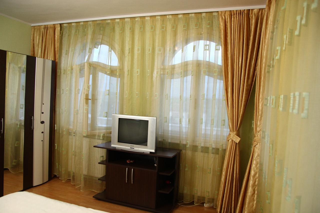 Hotel Casa Monica à Băile Felix Extérieur photo
