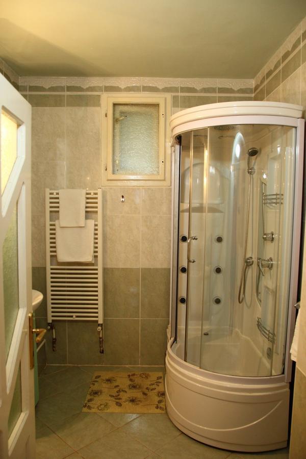 Hotel Casa Monica à Băile Felix Extérieur photo
